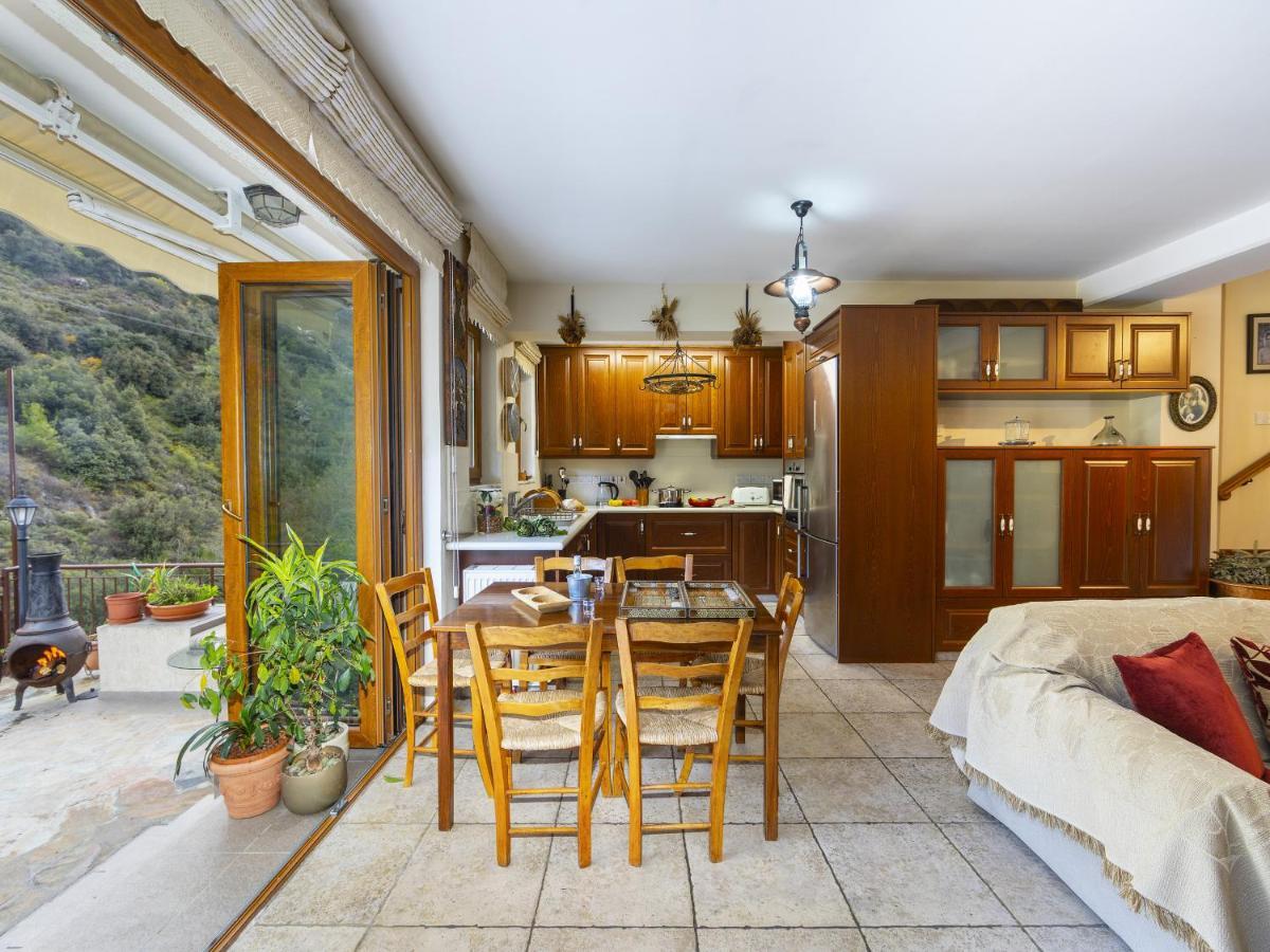 Troodos Riverside Cottage Kato Amiandos Luaran gambar